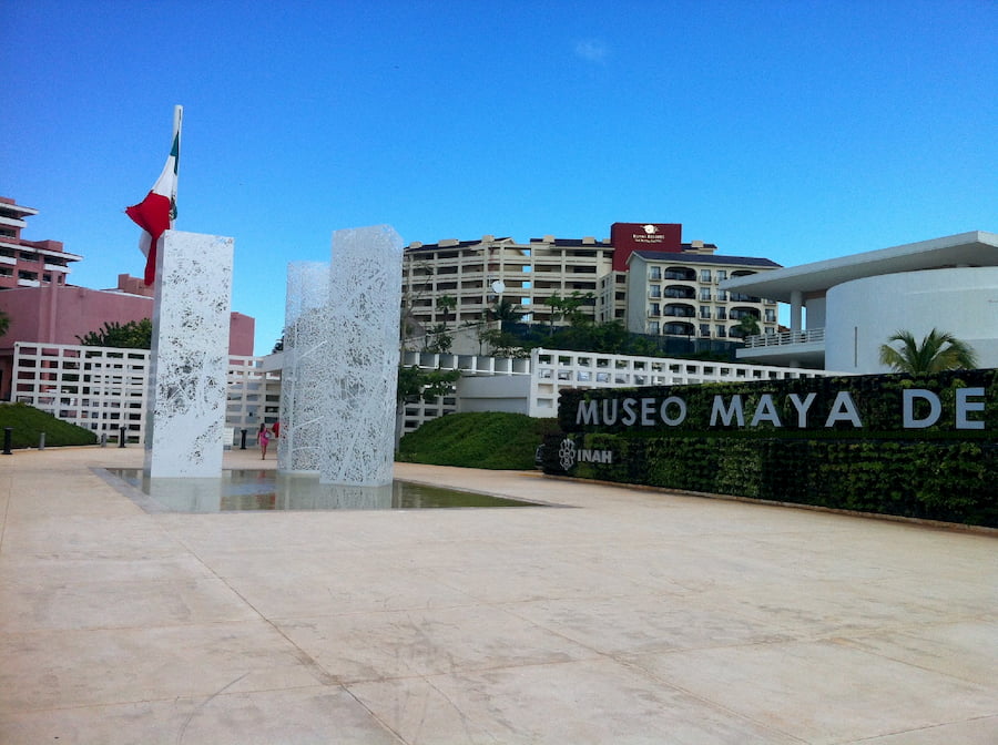 Museo Maya en Cancún Dolphinaris